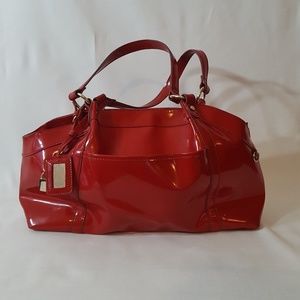 RARE 🍎 RED PATENT LEATHER LIZ CLAIBORNE BAG